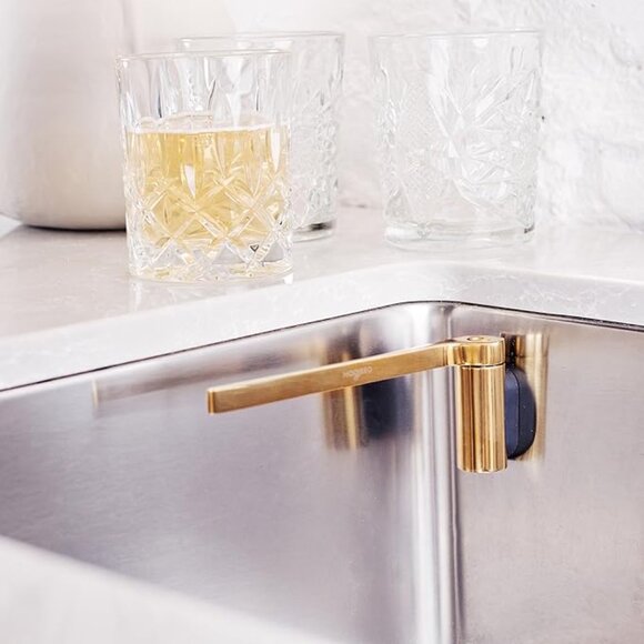 NEW MAGISSO Lux Magnetic Dish Cloth Holder in Brass - Picture 4 of 7